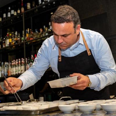 Angel Leon en el Glass Mar