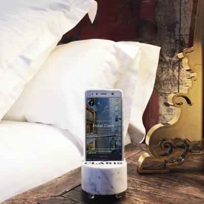 Claris Barcelona, Portier service